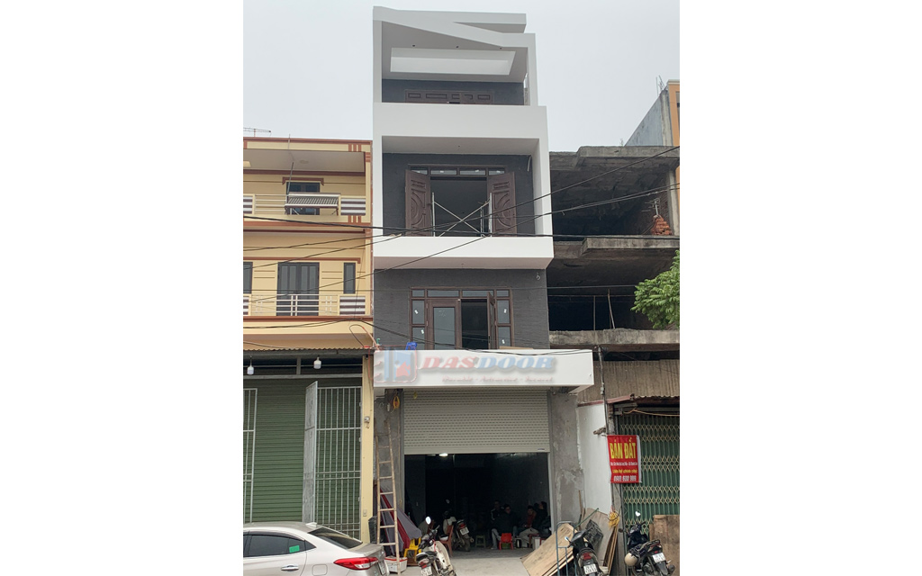Cửa Thép Vân Gỗ Tại Quận 3 - Hồ Chí Minh